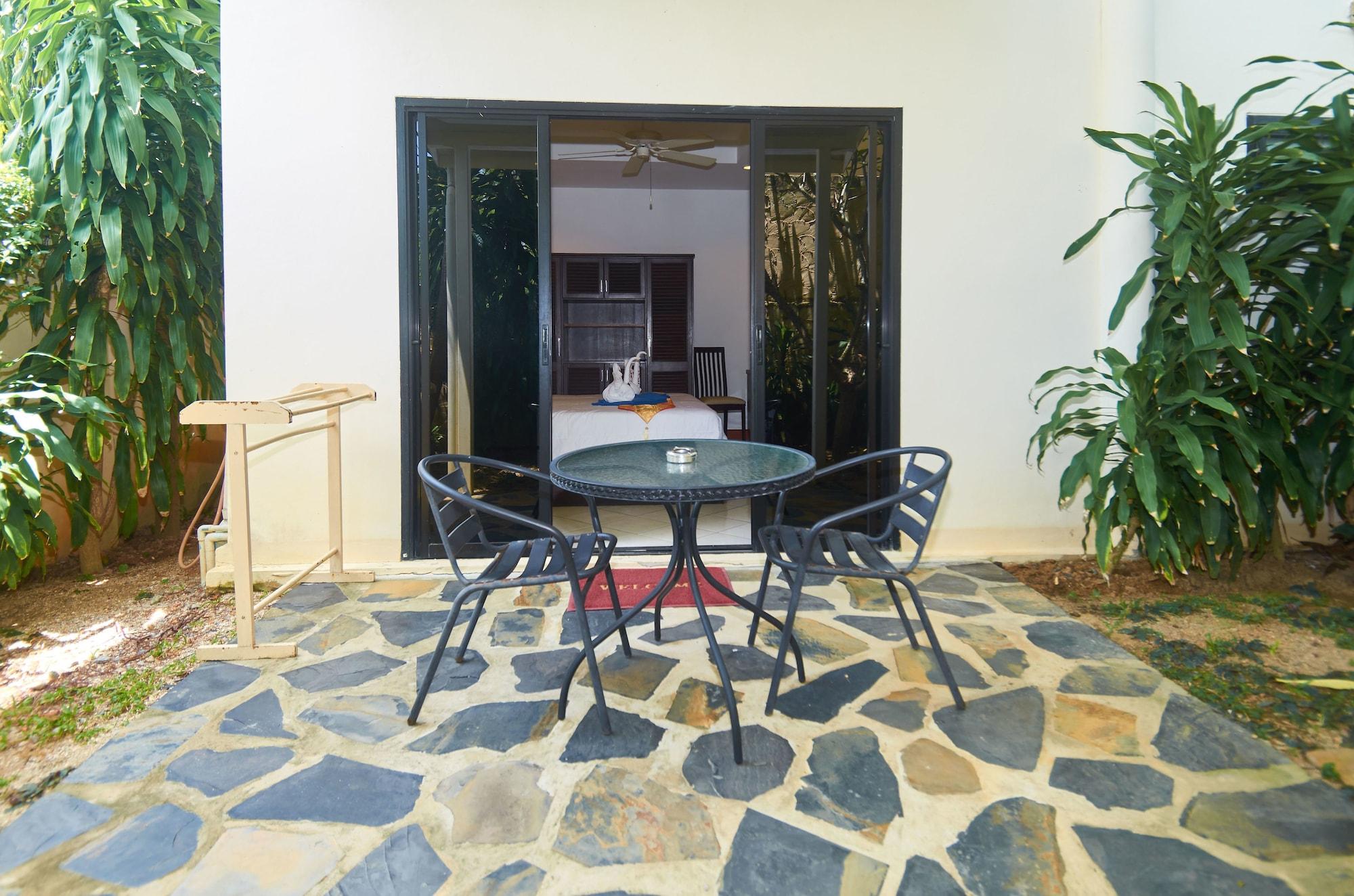 Отель Phuket Riviera Nai Harn