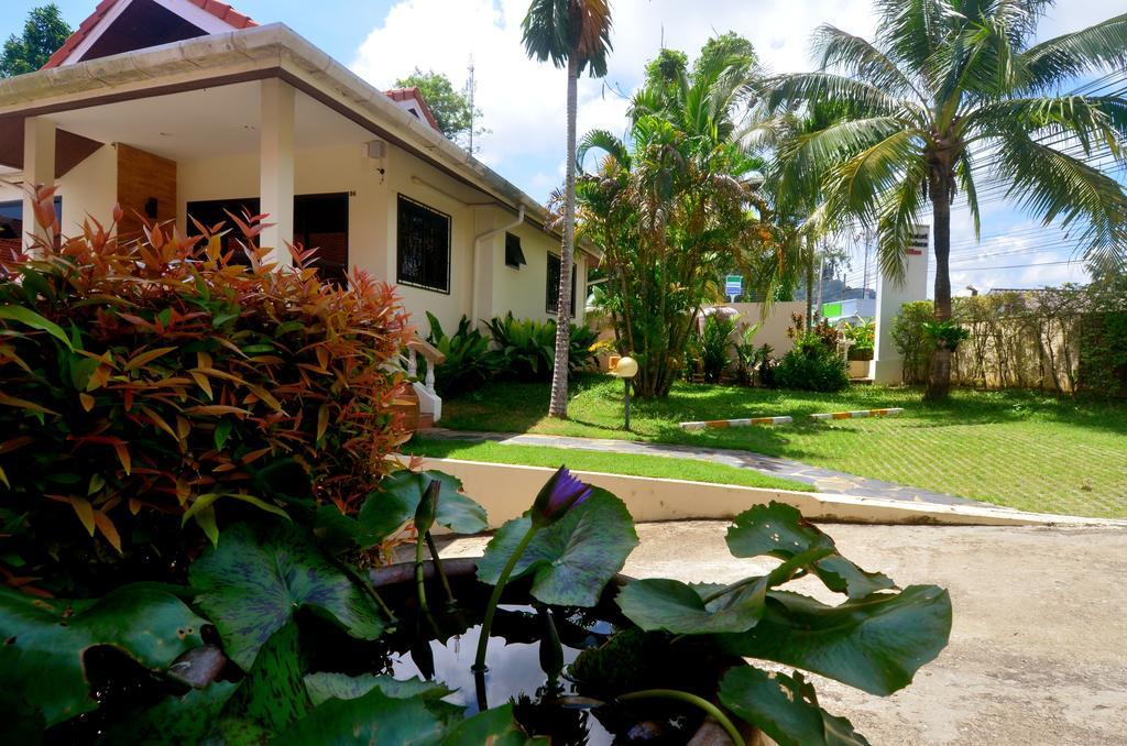 Отель Phuket Riviera