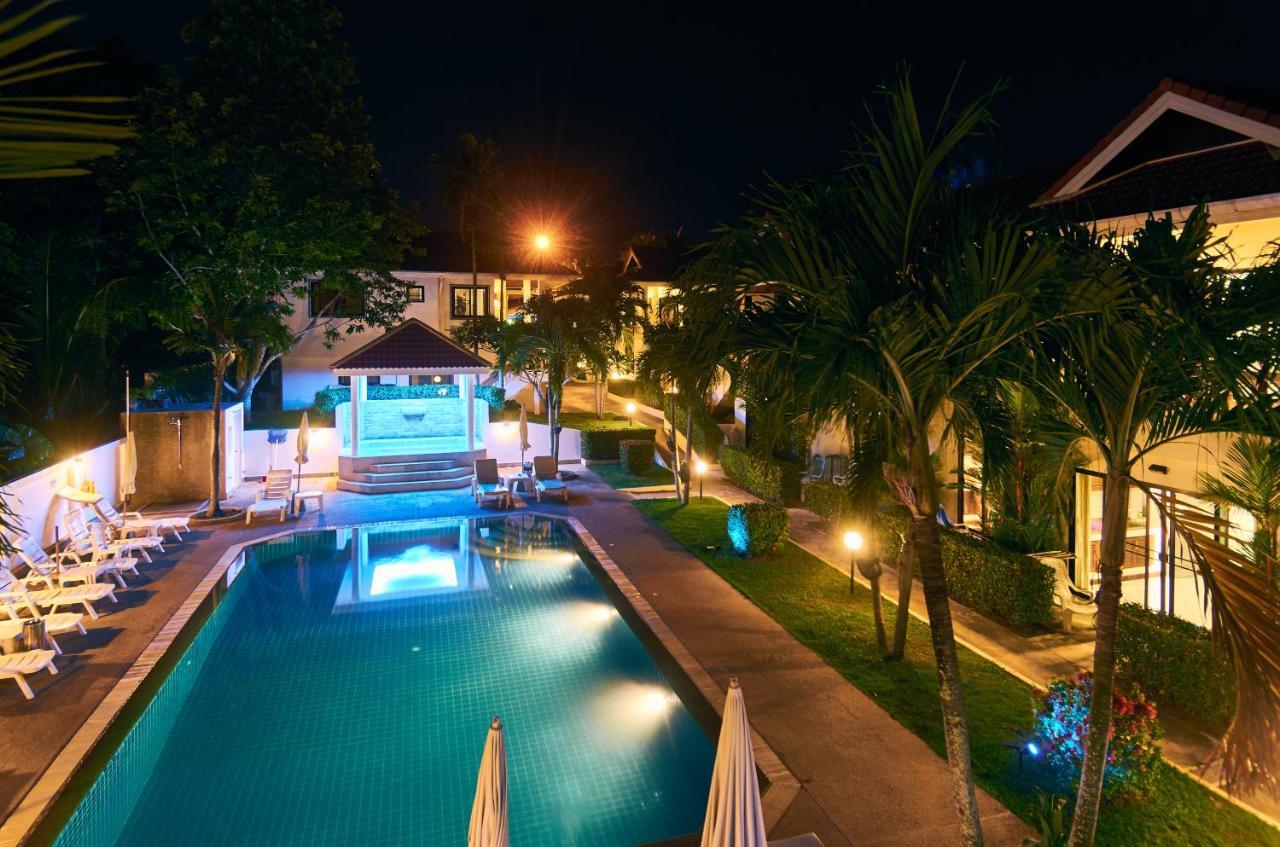 Отель Phuket Riviera